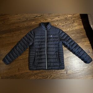 Nautica Men’s Lightweight Puffer Jacket size M in Black